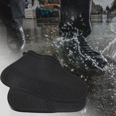 Non-Slip Silicone Rain Reusable Anti skid Waterproof Fordable Boot Shoe Cover (Small Size / 1 Pair / Mix Color)
