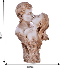 Valentine Romantic Love Couple Statue Showpiece.