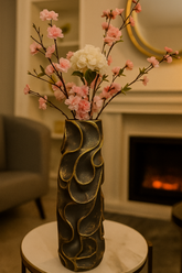 Luxury Black & Gold Decor Vase – Elegant Resin Vase for Home Decor