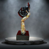 Thinking Face Statue Fantasy Sculptures Showpieces Creative Abstract Design Art Figurine For Home Living Room Decorative Display (Thinking Face),Multicolor