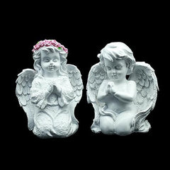 Handmade Romantic Couple Showpiece  Resin Figurine for Home & Living Room Decor  Anniversary, Wedding & Diwali Gift