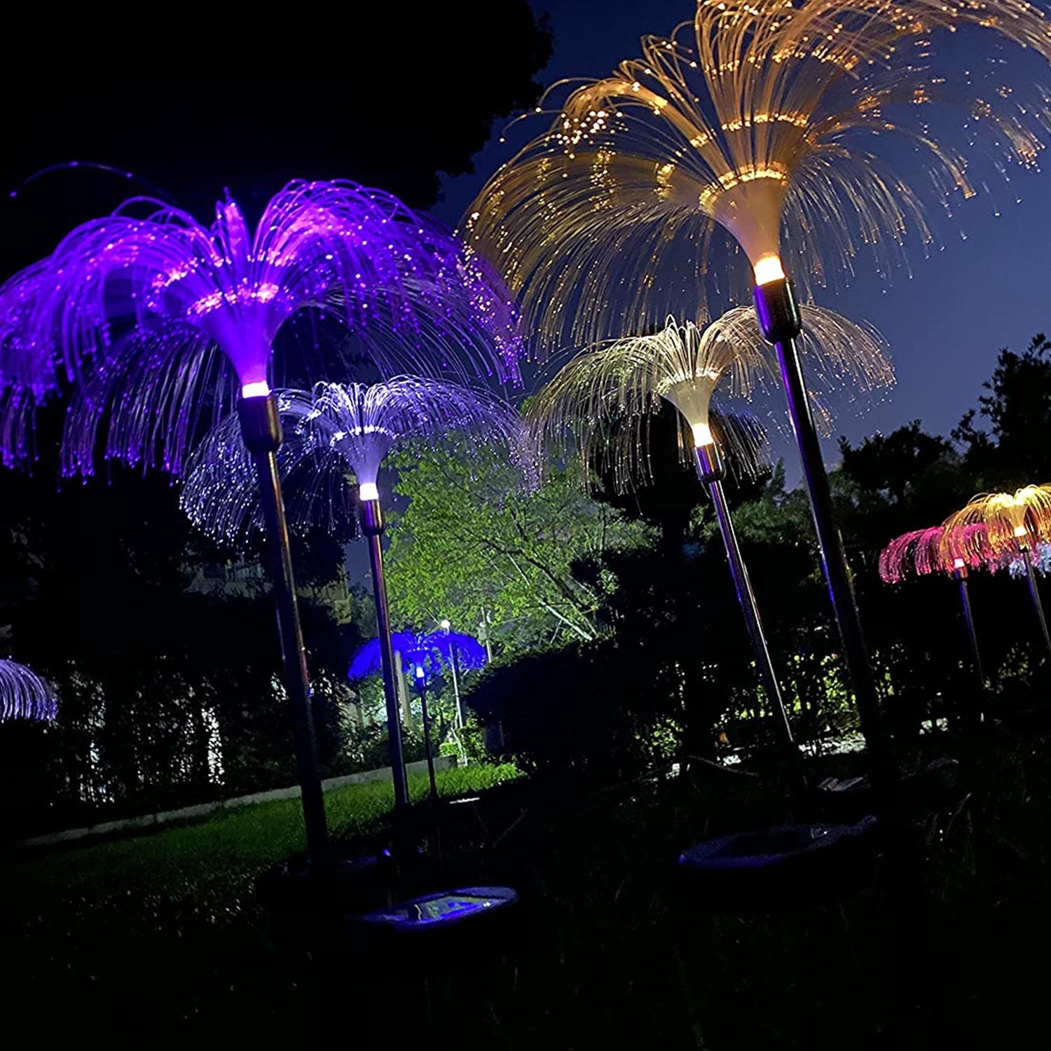 Solar Outdoor Lights ? 7-Color Waterproof Jellyfish Like Firework Home Decor (2pcs)