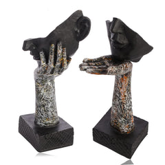 Mordern Art Love Face On Hand Decorative Showpiece Lovely Statue for Home D?cor.