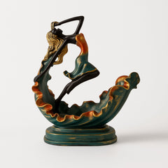 Elegant Lady Decor Sculpture