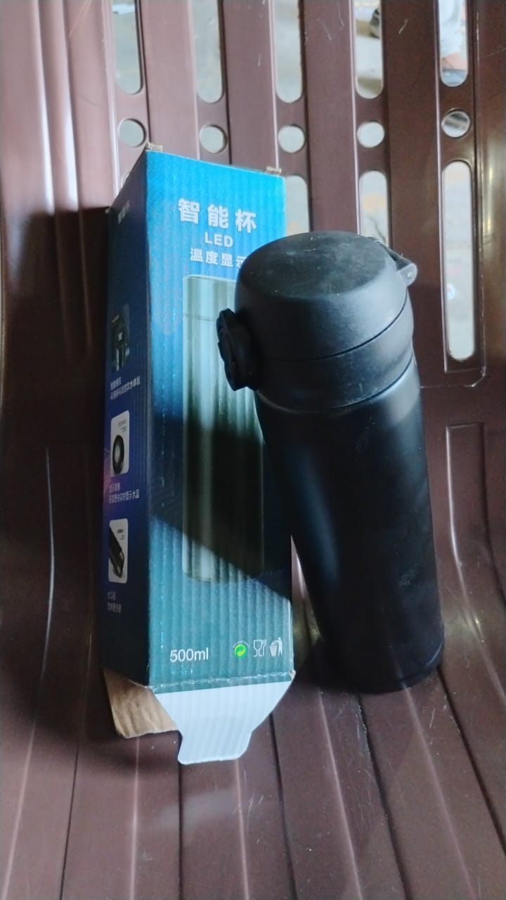 Water Bottle for Kids ? Insulated Stainless Steel Bottle (500 ML / Mix Color)