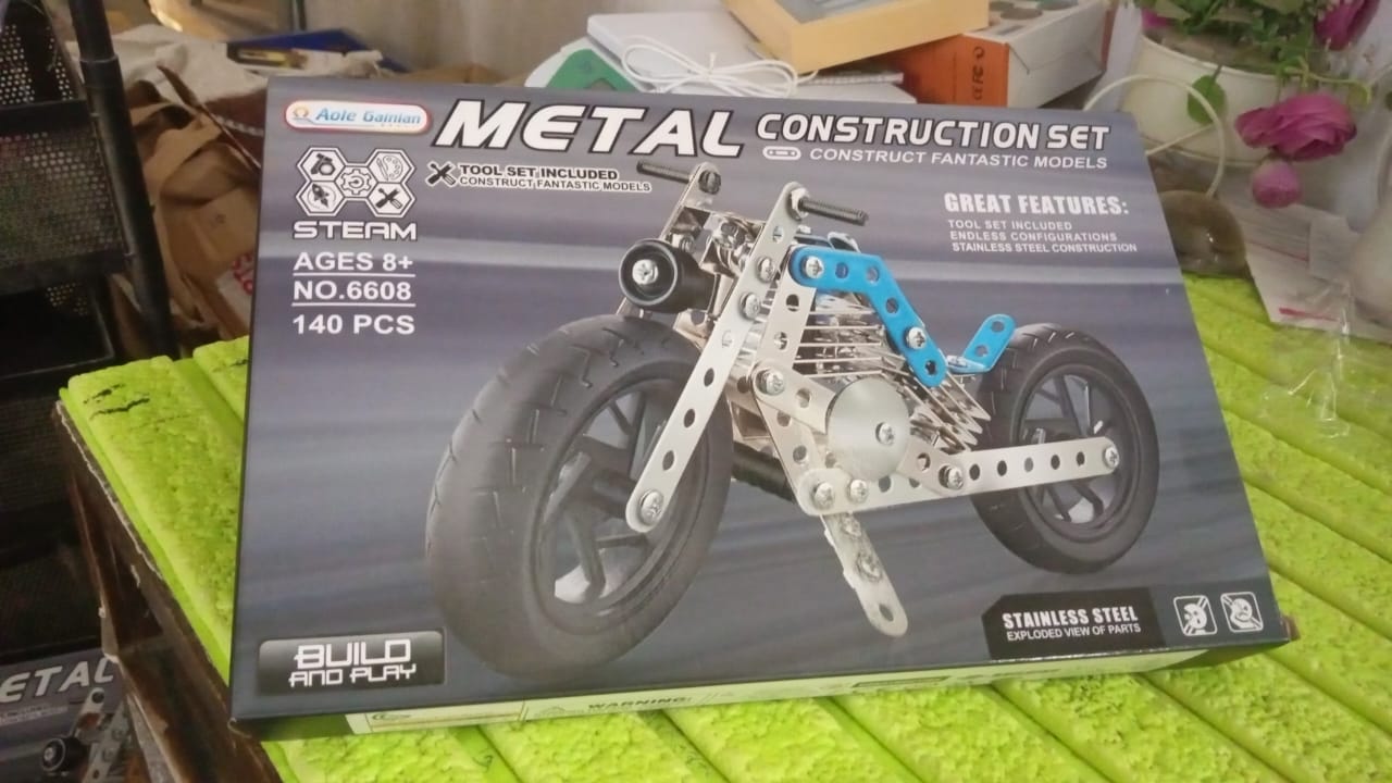 Metal Bike Creative Mechanical Construction Engineering Kit 140 Part of Bike Tool / 1 Set ?