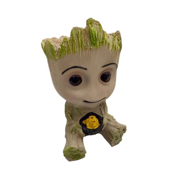 Cute Groot-Shaped Table D?cor with Bird ??Handcrafted Resin Showpiece for Home & Office